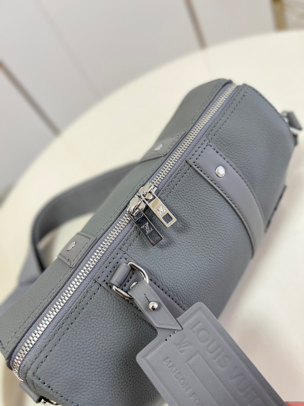 l0*is V*t0n city keepall