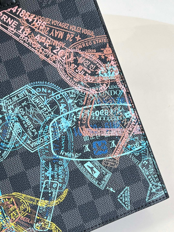 l0*is V*t0n sac plat cross