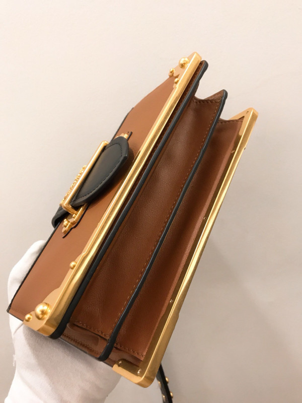 Pra*a cahier leather shoulder bag