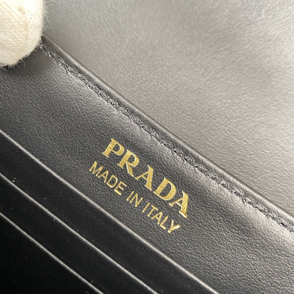 Pra*a saffiano leather