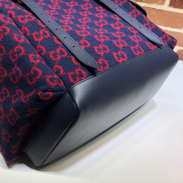 G*u*i backpack