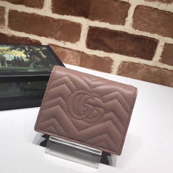 G*u*i gg marmont card case wallet