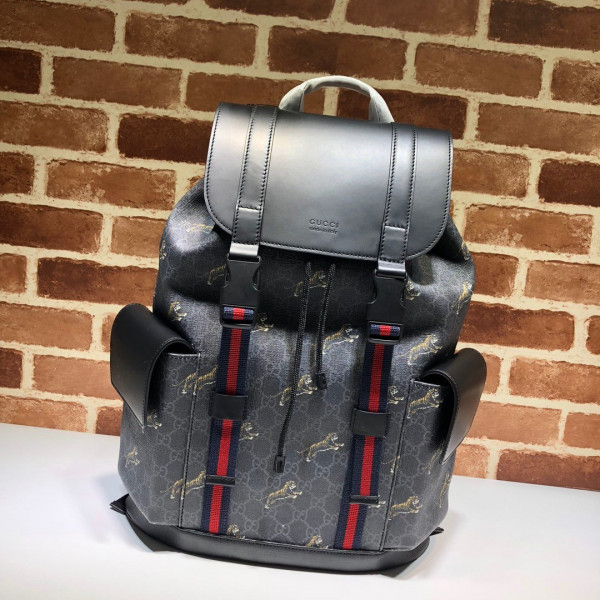 G*u*i backpack