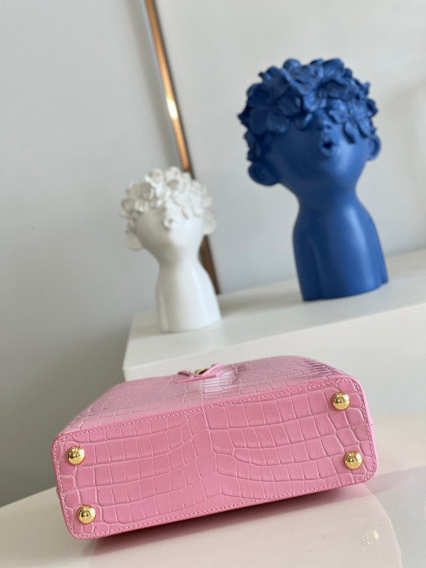 l0*is V*t0n capucines bb