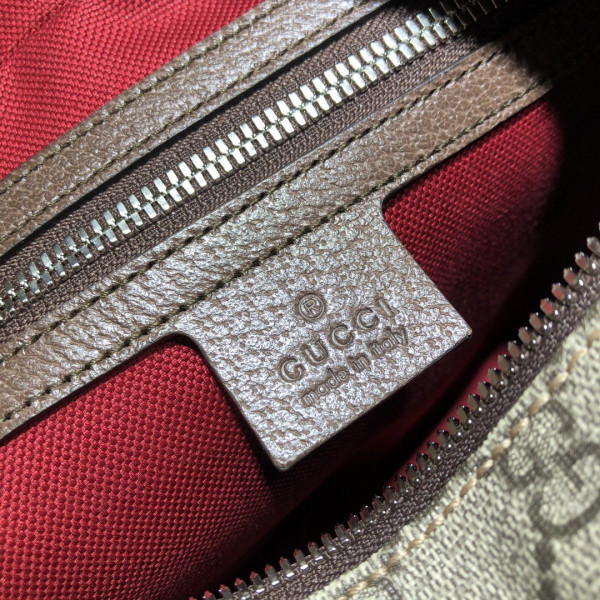 G*u*i gg shoulder bag with leather details