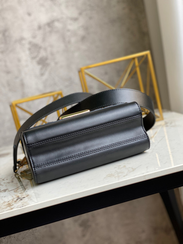 l0*is V*t0n since 1854 twist mm