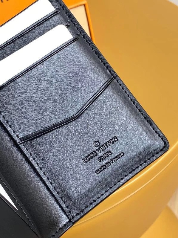 l0*is V*t0n pocket organizer