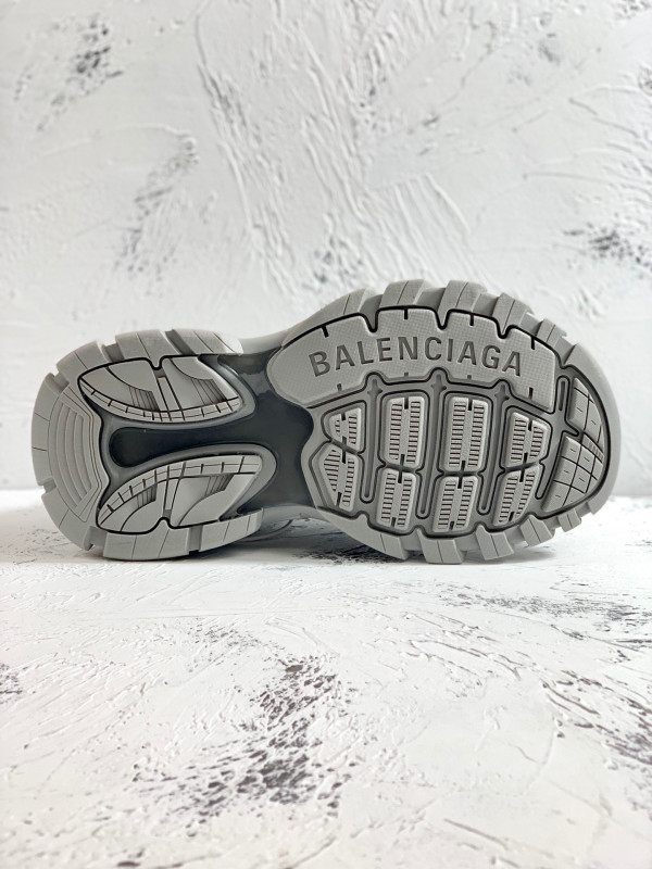 Ba*len*cia*ga track sandal