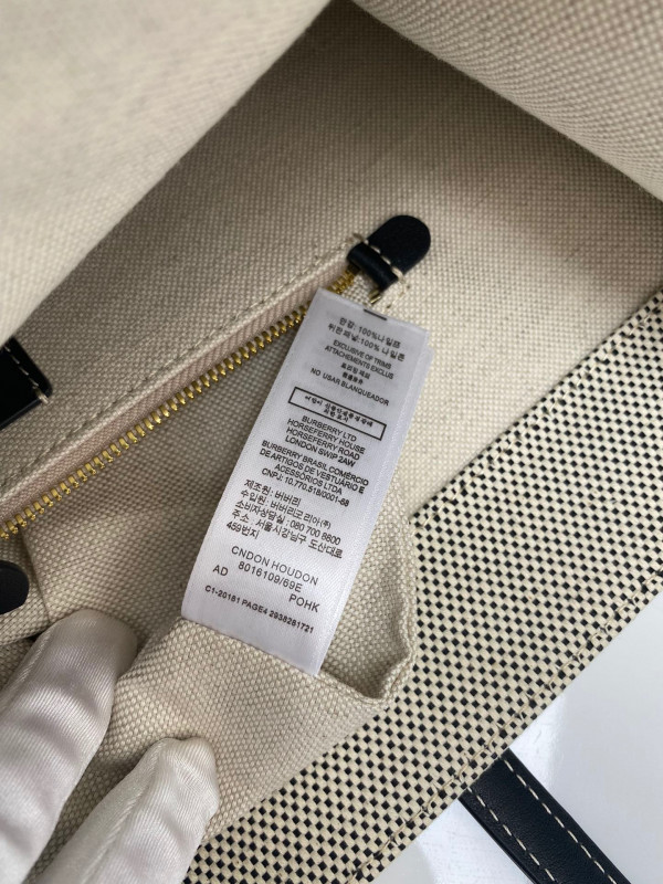 B**rry medium freya tote