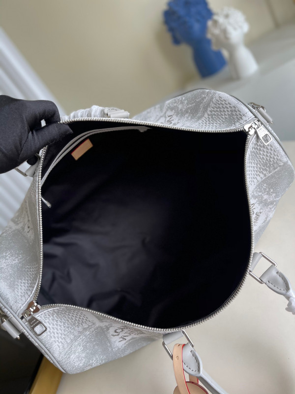 l0*is V*t0n keepall bandouliÈre 50