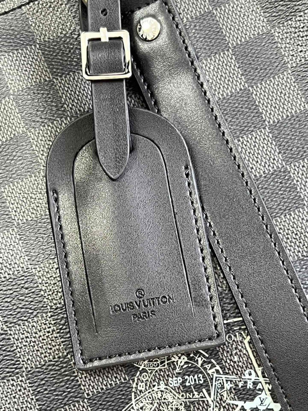 l0*is V*t0n keepall bandouliÈre 50