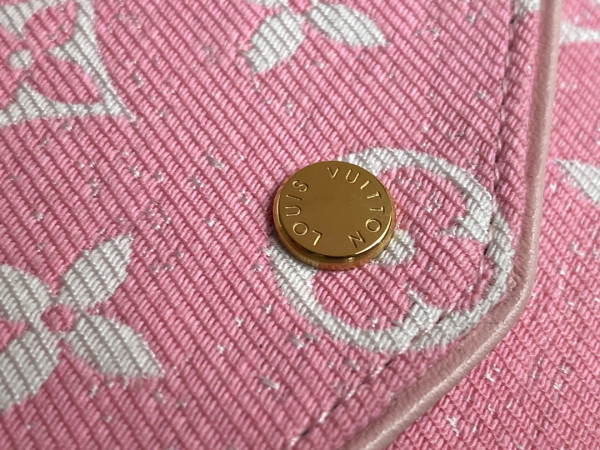 l0*is V*t0n sarah wallet