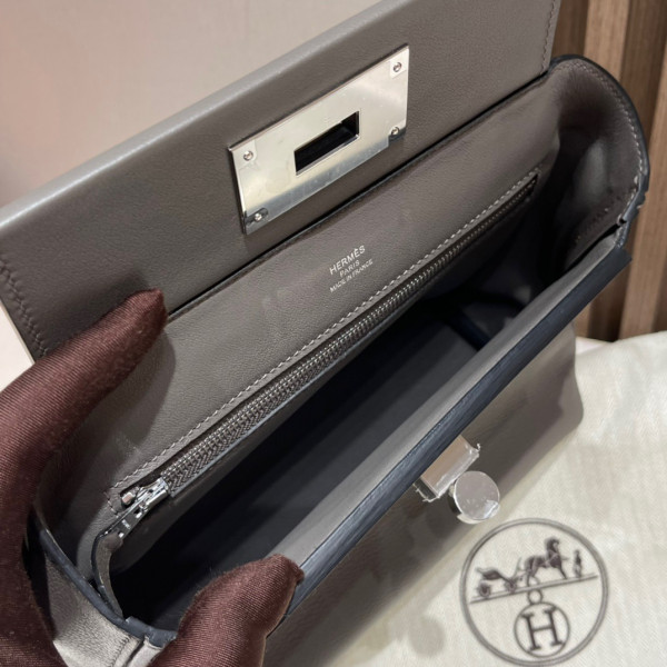 H**mes swift 24/24 21