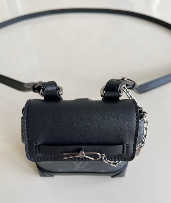 l0*is V*t0n mini steamer pouch