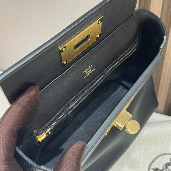 H**mes swift 24/24 21