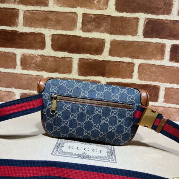 G*u*i belt bag with interlocking g