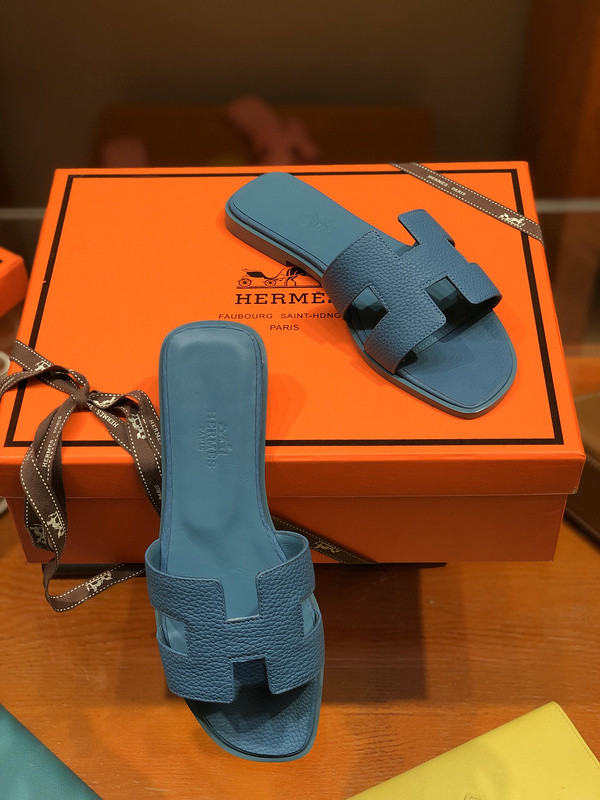 H**mes sandal