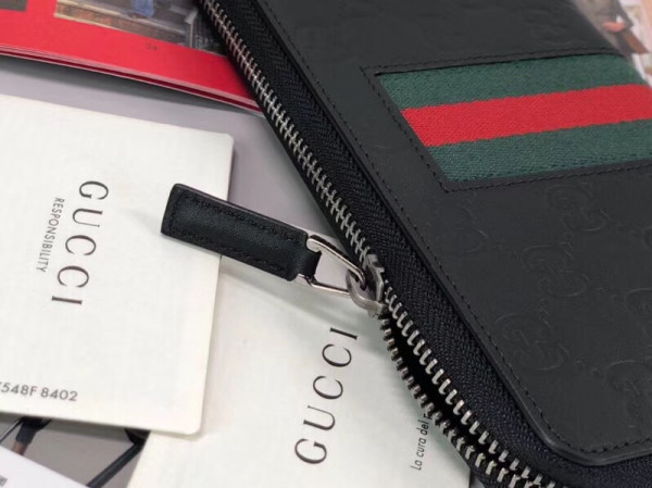 G*u*i signature web zip around wallet