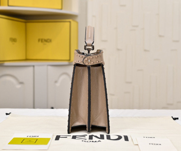 F**di peekaboo iseeu petite-20x11x10cm