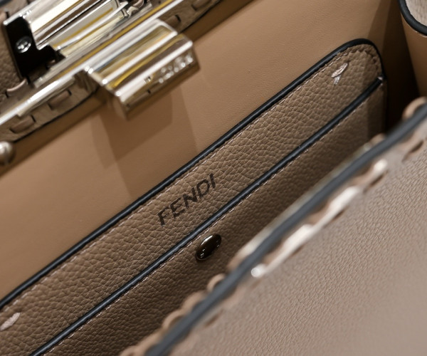 F**di peekaboo iseeu petite-20x11x10cm