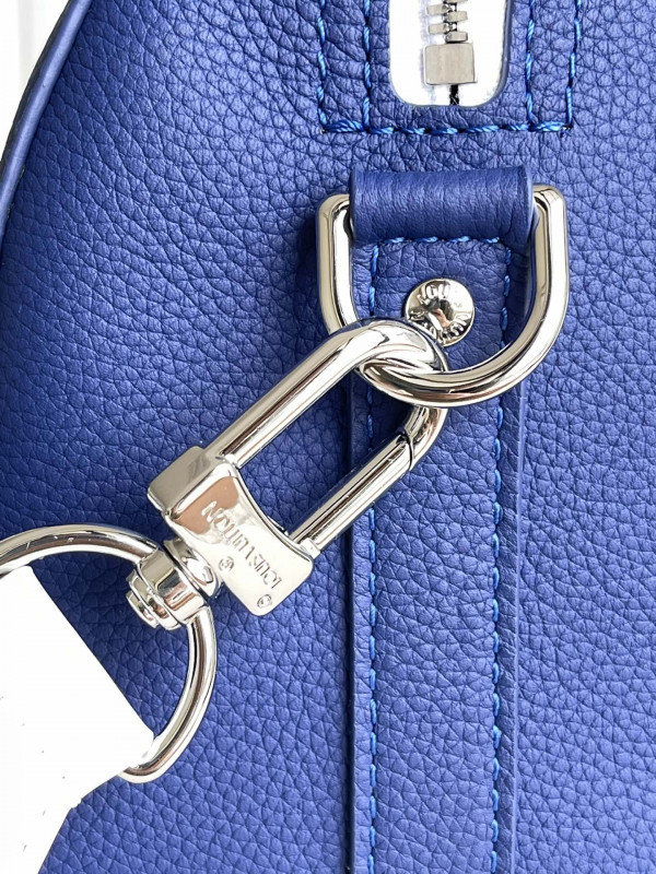 l0*is V*t0n city keepall