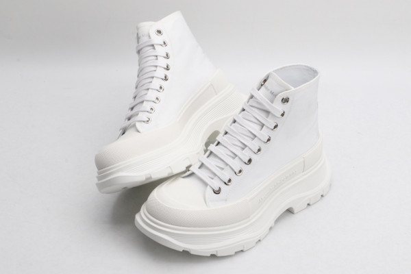 ale*d*r M*Q*en tread slick boot