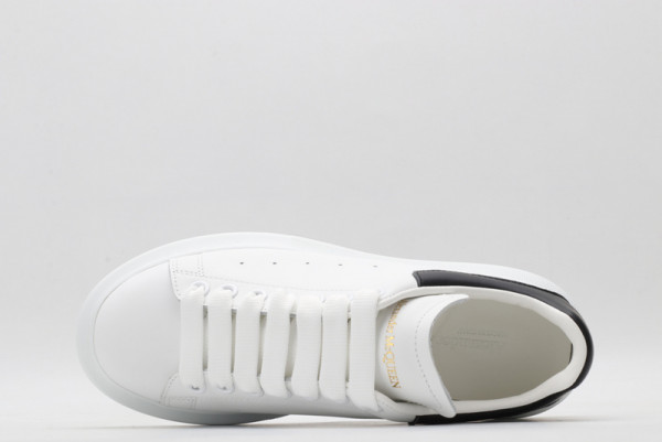 ale*d*r M*Q*en oversized sneaker