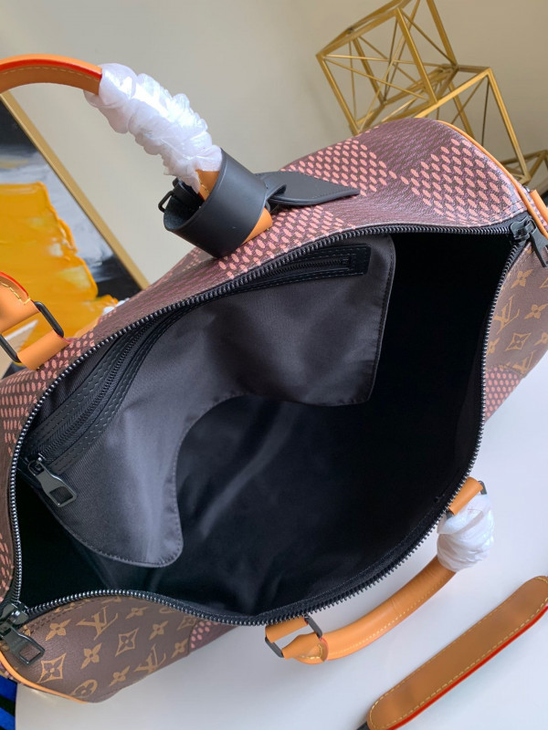 l0*is V*t0n keepall 50