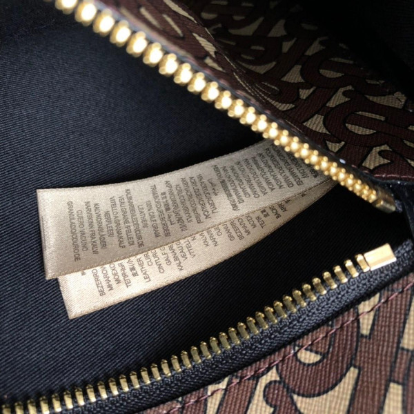 B**rry tmonogram stripe print e-canvas portrait toe bag