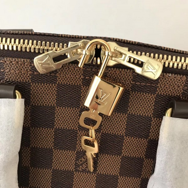 l0*is V*t0n keepall 45