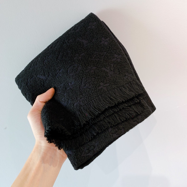 l0*is V*t0n monogram classic scarf
