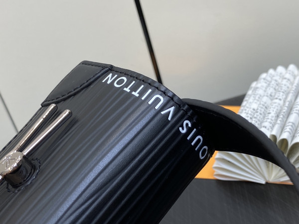 l0*is V*t0n micro steamer