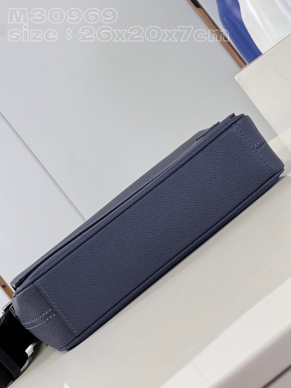 l0*is V*t0n district pm