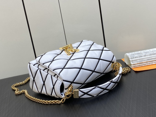 l0*is V*t0n go-14 mm