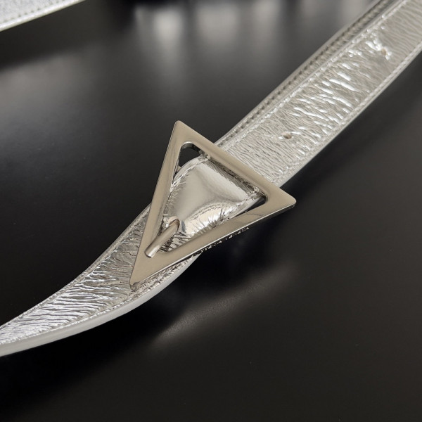 bo*te*ga Ve*ne*ta cassette