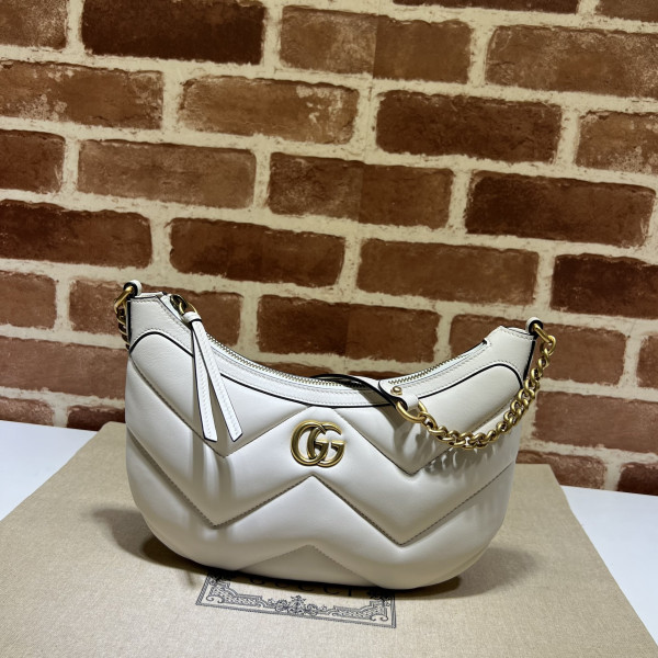G*u*i gg marmont half-moon-shaped small bag