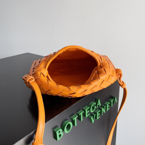 bo*te*ga Ve*ne*ta mini hop-25.5*14.5*11cm