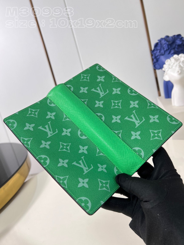 l0*is V*t0n brazza wallet-10*19*2cm