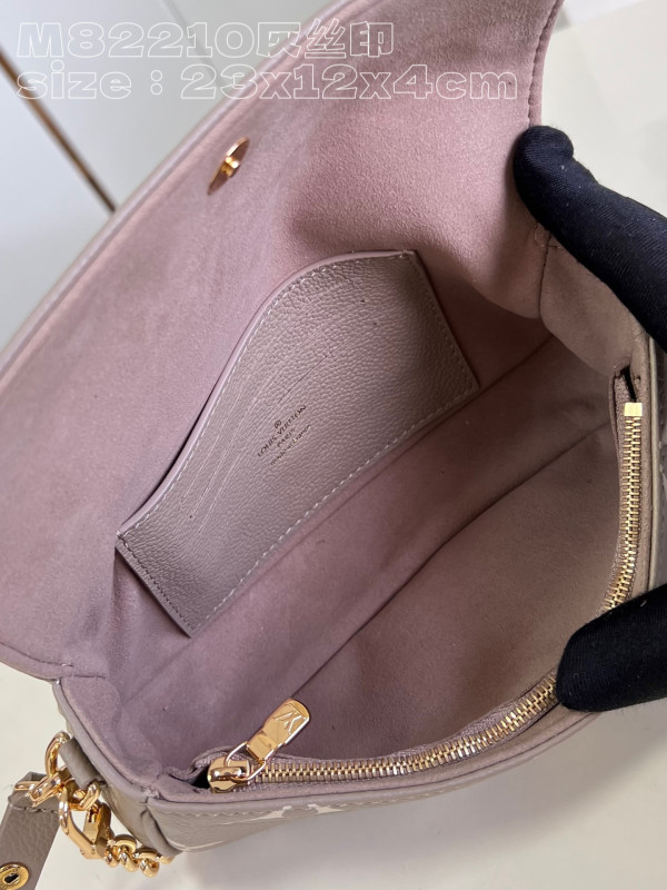 l0*is V*t0n wallet on chain ivy-23.5*12*4.3cm