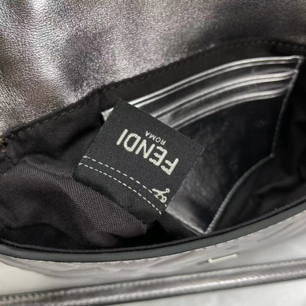 F**di baguette-19*10*4cm