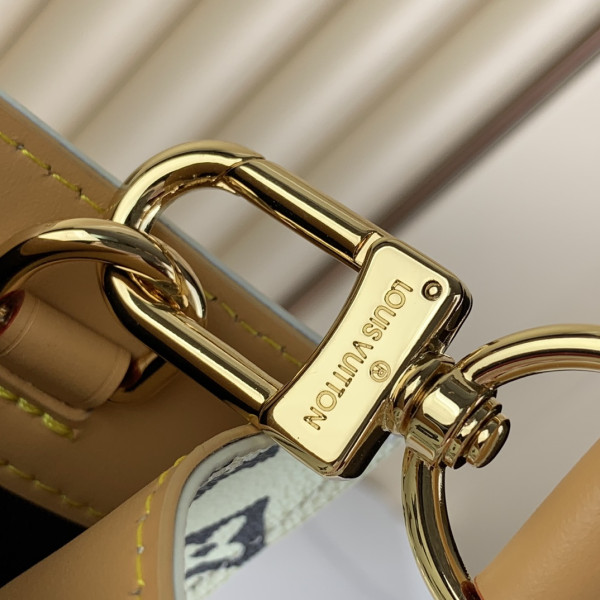 l0*is V*t0n sac plat carryall