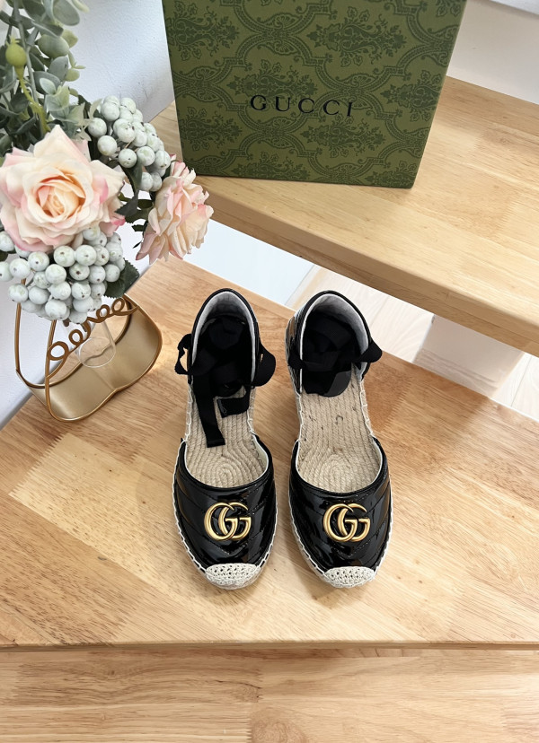G*u*i leather platform espadrille