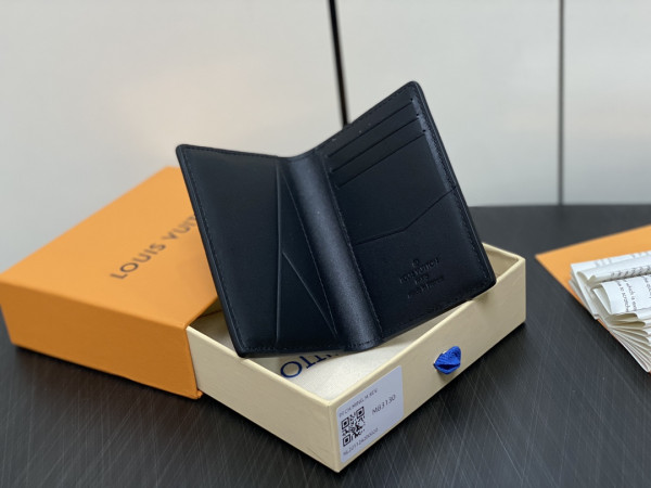 l0*is V*t0n pocket organizer-7.5*11.1*1 cm