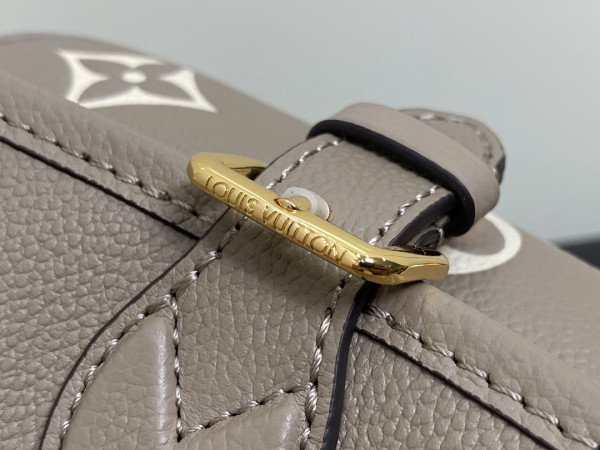 l0*is V*t0n nano diane-19*10.5*6 cm