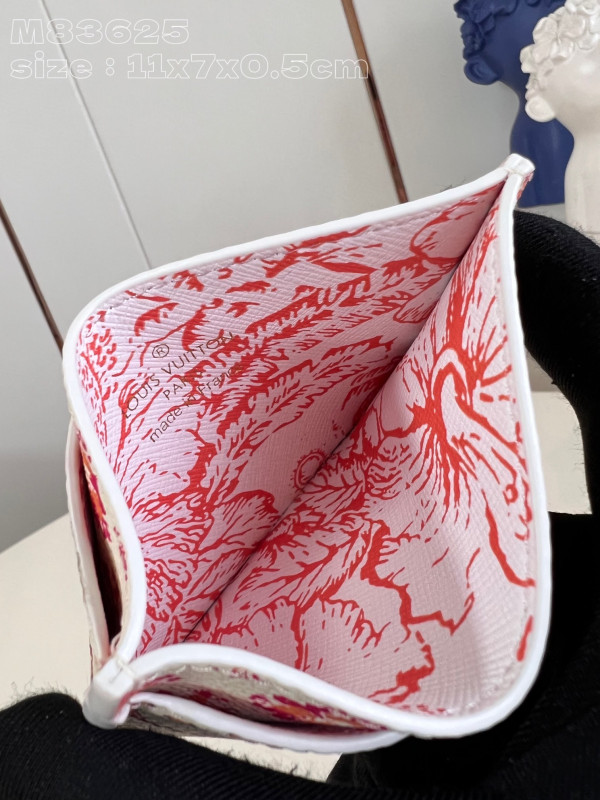 l0*is V*t0n card holder-11*7*0.5cm