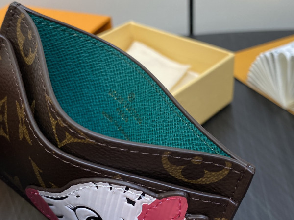 l0*is V*t0n card holder-11*7*0.5cm