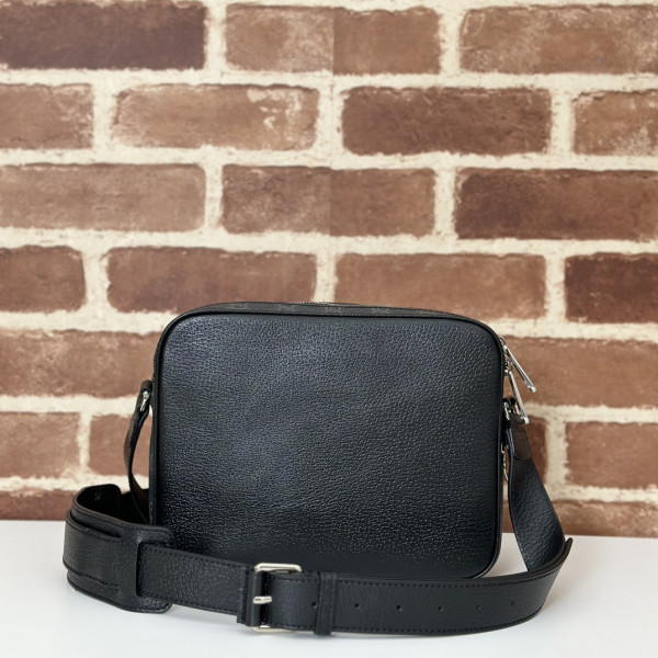 G*u*i small gg crossbody bag with tag
