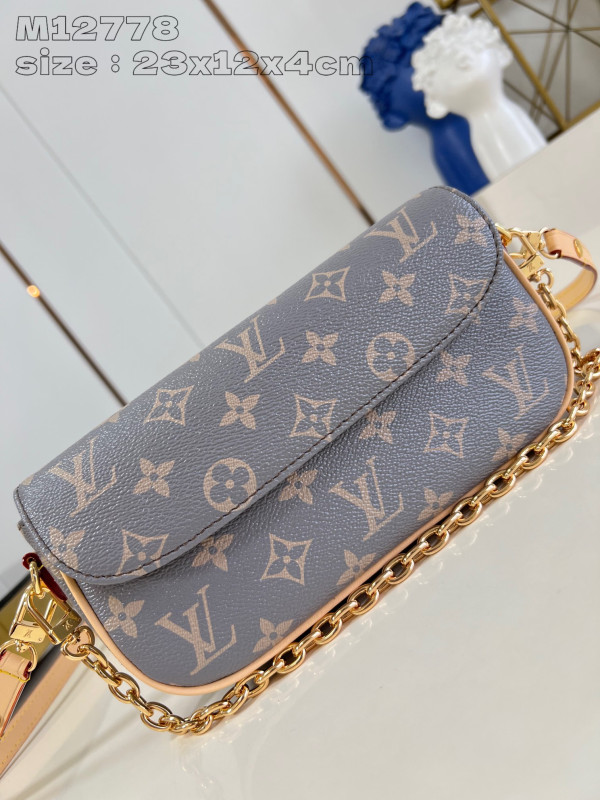 l0*is V*t0n wallet on chain ivy-23.5*12*4.3cm