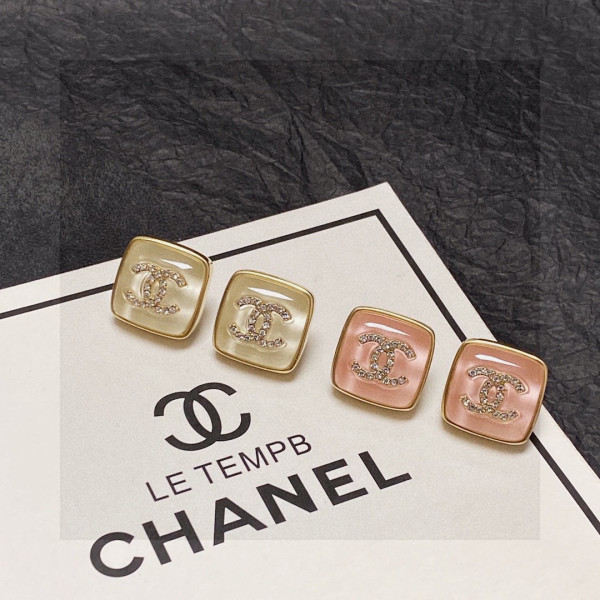 CL EARRINGS