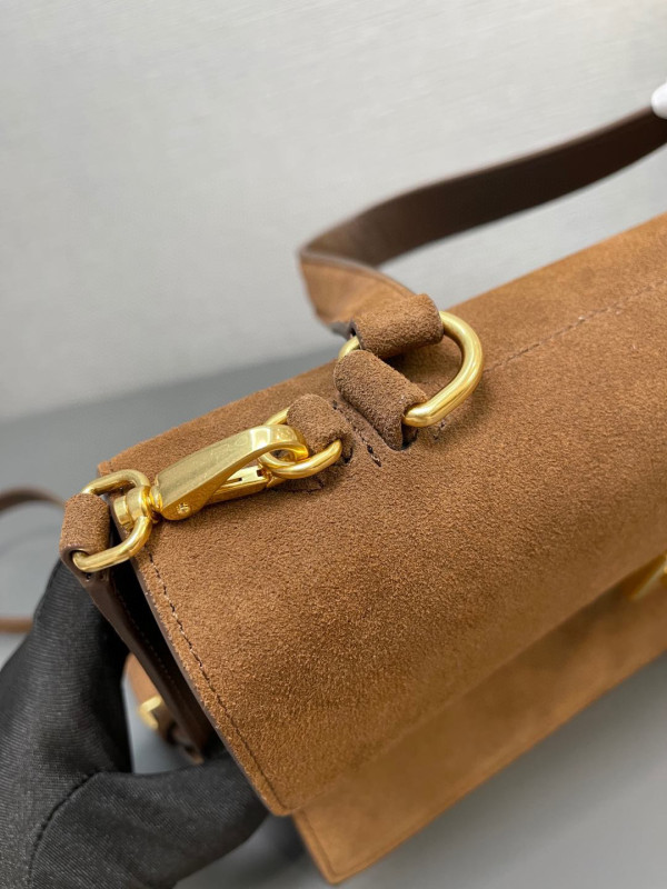 Pra*a medium leather shoulder bag